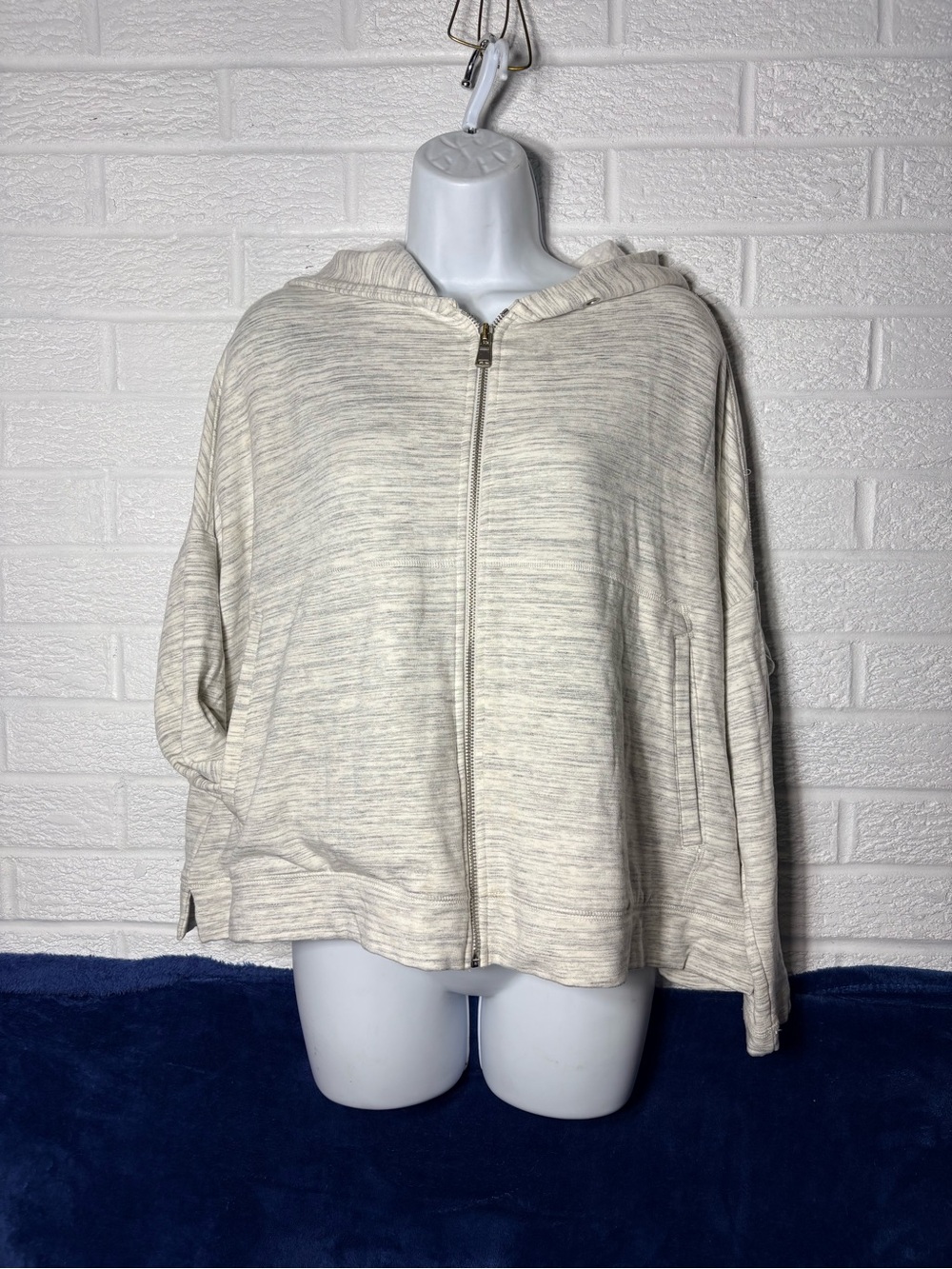 Loft - Lou & Grey zipped hoodie